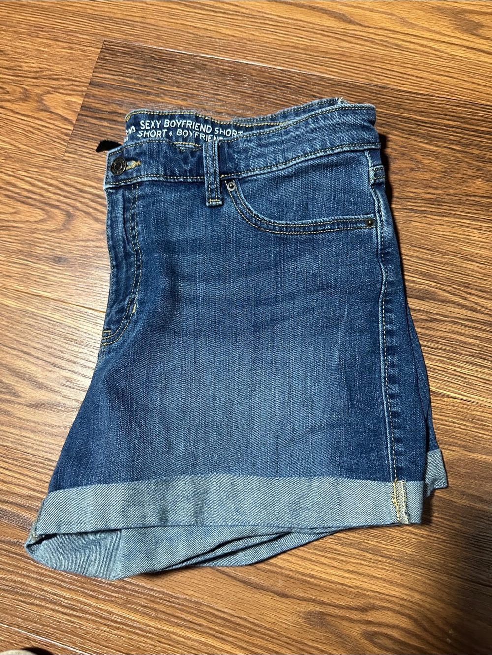Gap Sexy Boyfriend Denim Shorts Women’s 14 Medium Wash Cuffed Stretch